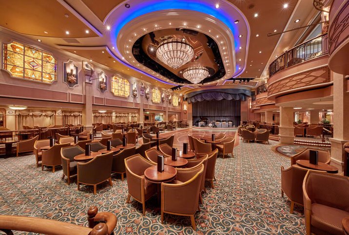 Queens Room - Queen Elizabeth
